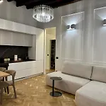 Elegant City Apartment - Milano Centro
