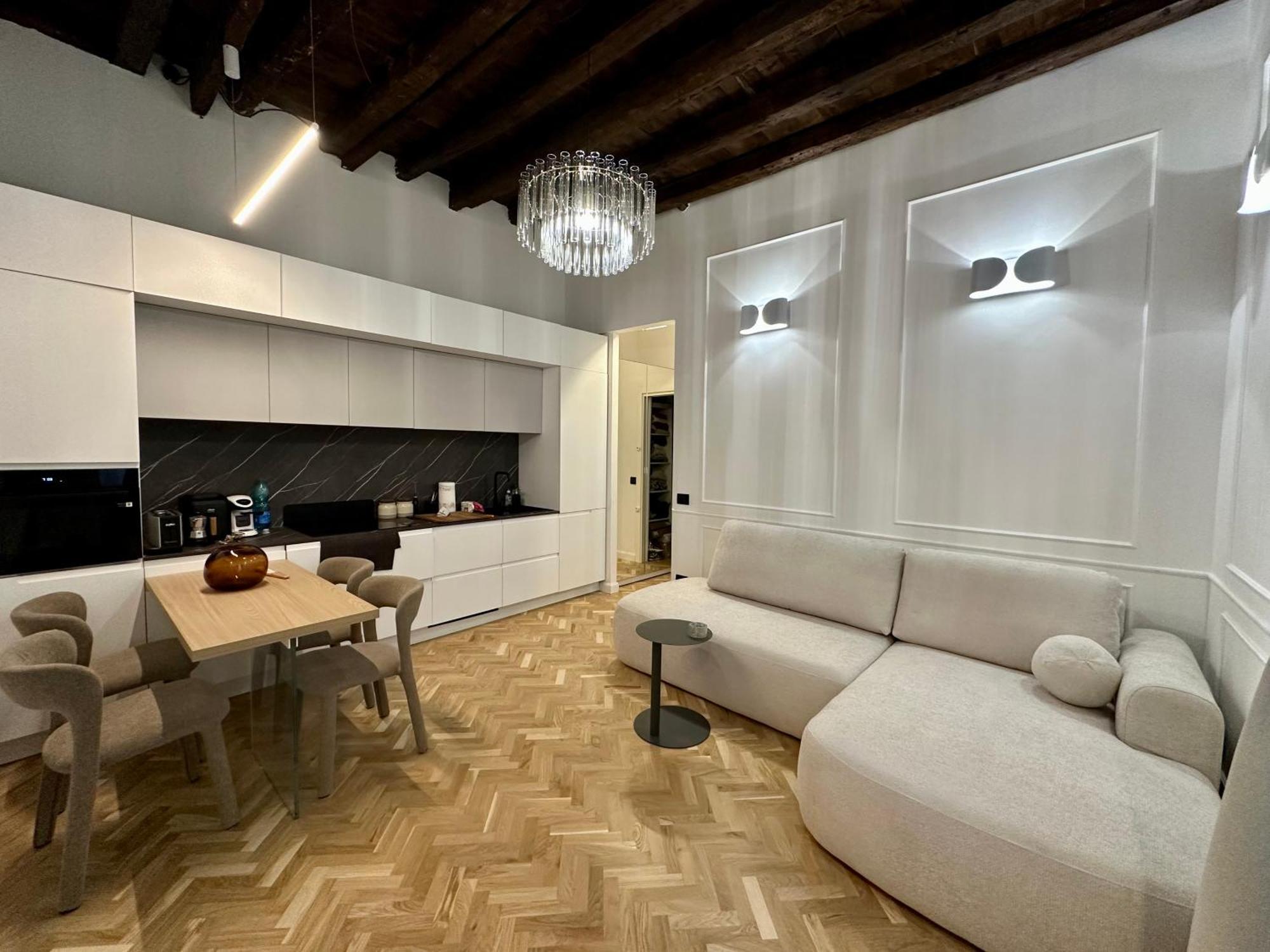 Elegant - Centro Milano